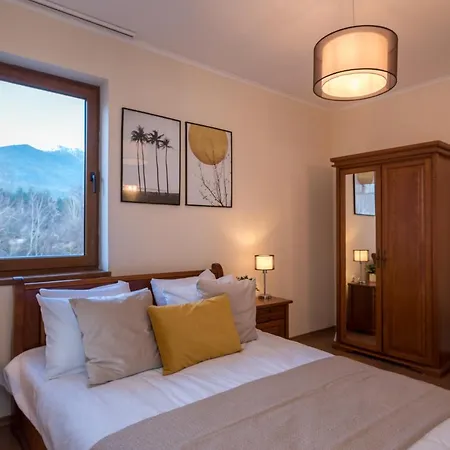 아파트 Charming Near Gondola & Bar Street, Cedar 1 Complex 반스코