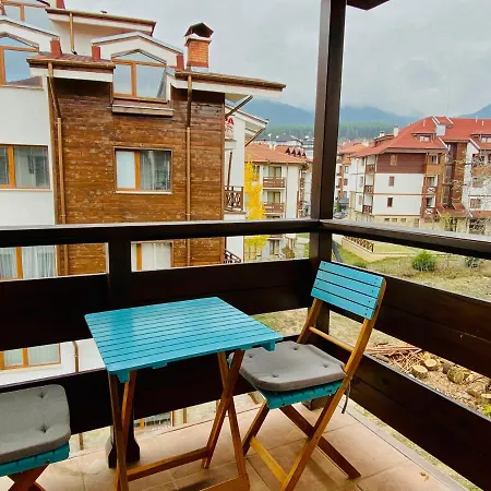 Charming Near Gondola & Bar Street, Cedar 1 Complex * 반스코