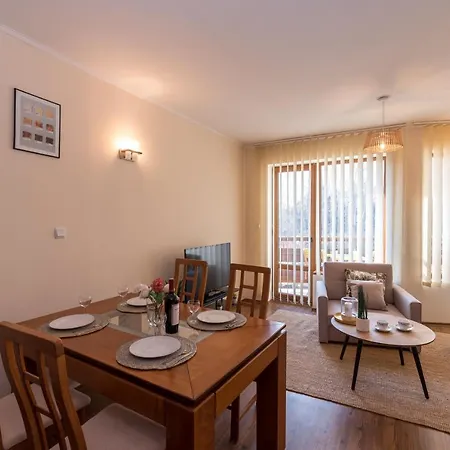 Charming Near Gondola & Bar Street, Cedar 1 Complex * Bansko