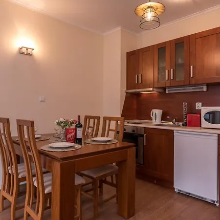 شقة Charming Near Gondola & Bar Street, Cedar 1 Complex