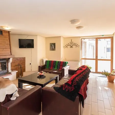 Charming Near Gondola & Bar Street, Cedar 1 Complex * Bansko